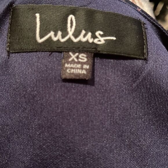 Lulu’s Shifting Dears Bold Navy Blue Cold Shoulder Floral Print Mini Dress Sz XS - Picture 6 of 8